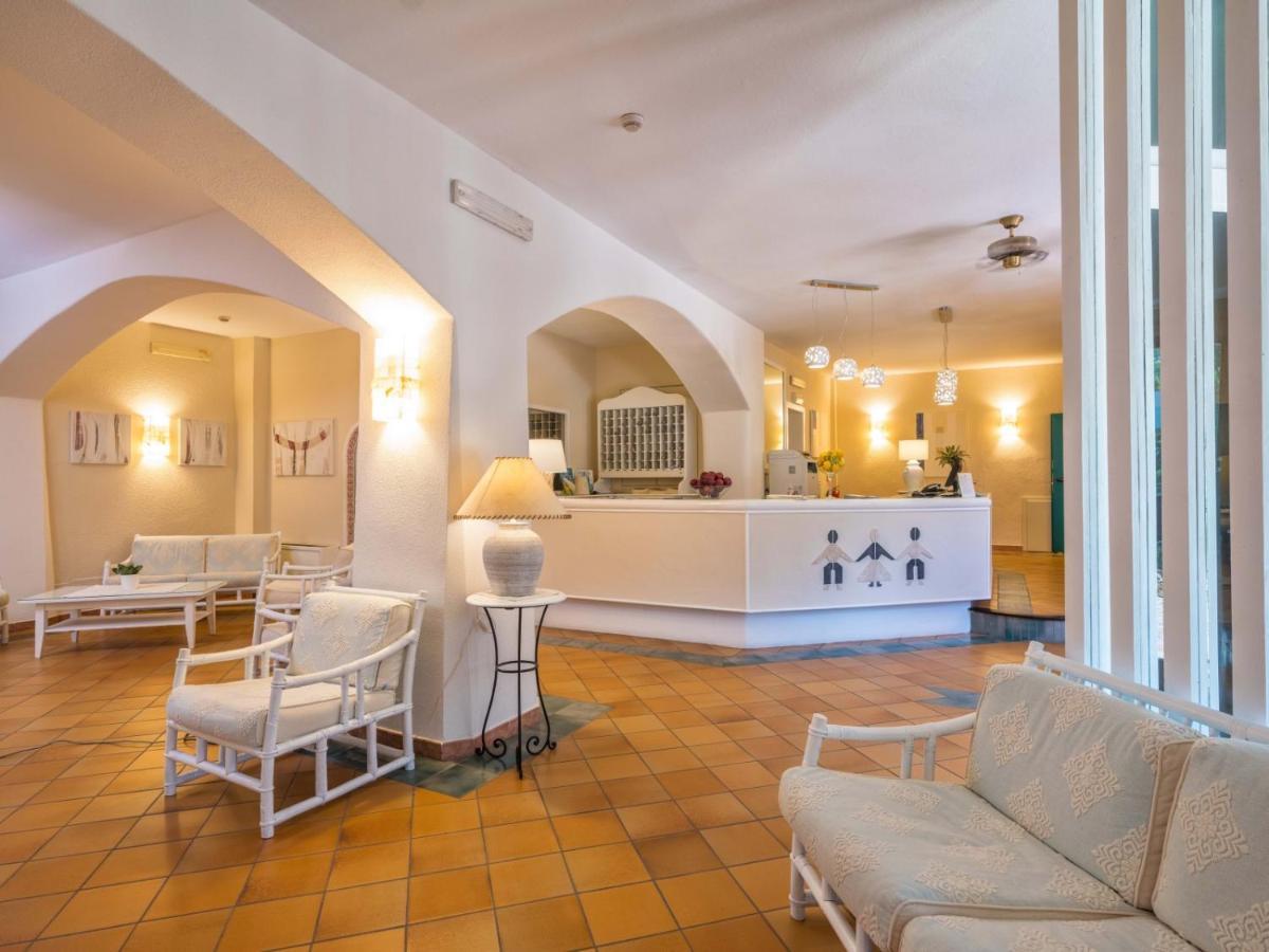 Hotel Rocce Sarde San Pantaleo Exteriér fotografie