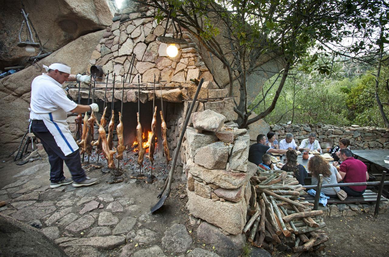 Hotel Rocce Sarde San Pantaleo Exteriér fotografie