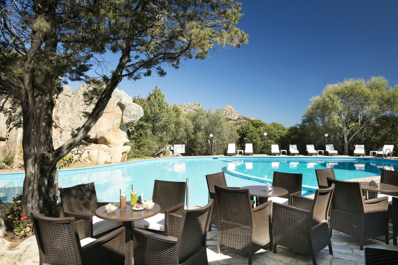 Hotel Rocce Sarde San Pantaleo Exteriér fotografie