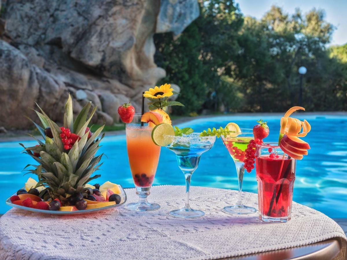 Hotel Rocce Sarde San Pantaleo Exteriér fotografie