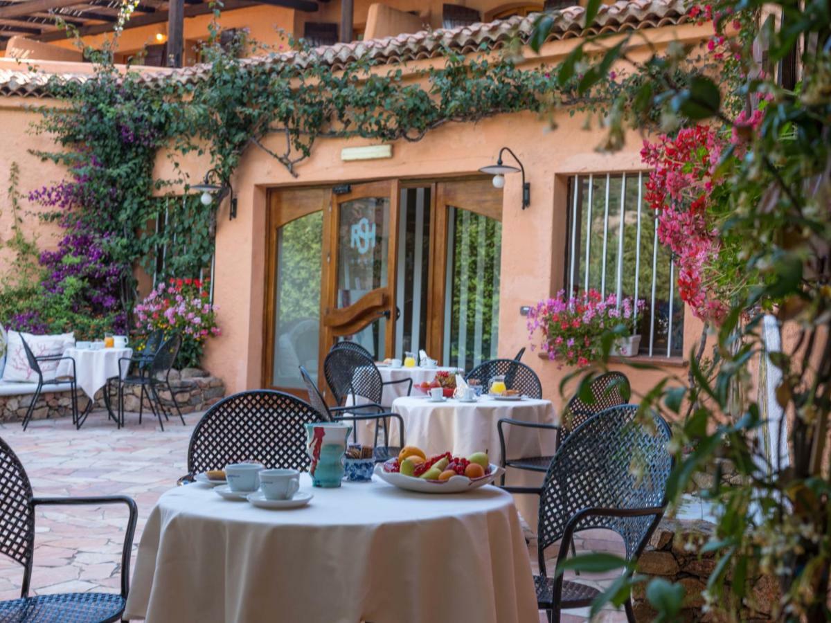 Hotel Rocce Sarde San Pantaleo Exteriér fotografie