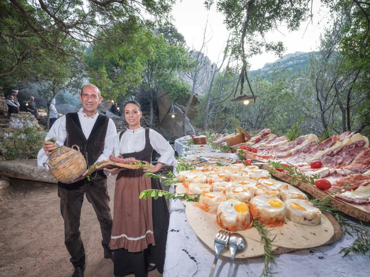 Hotel Rocce Sarde San Pantaleo Exteriér fotografie