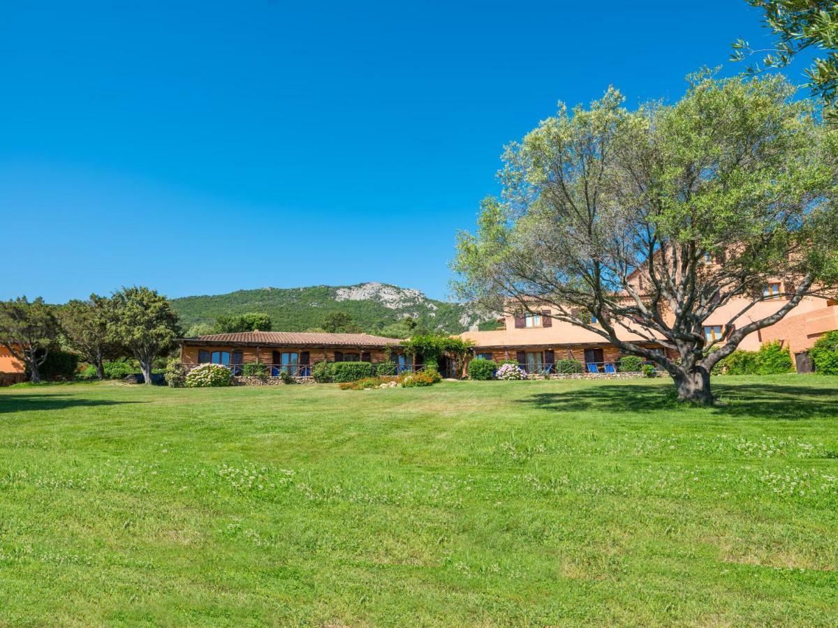 Hotel Rocce Sarde San Pantaleo Exteriér fotografie